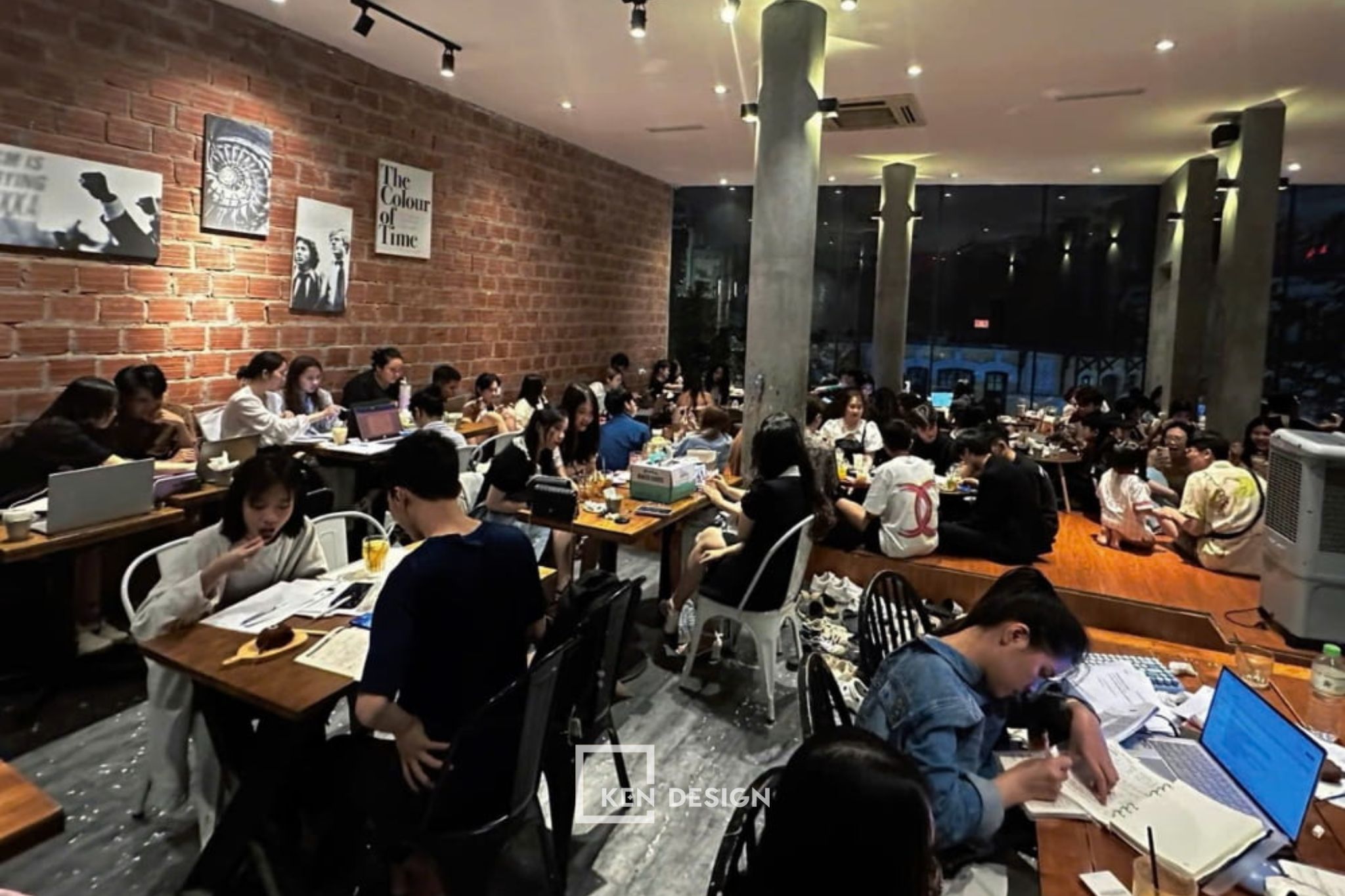 mô hình quán cafe mở xuyên đêm